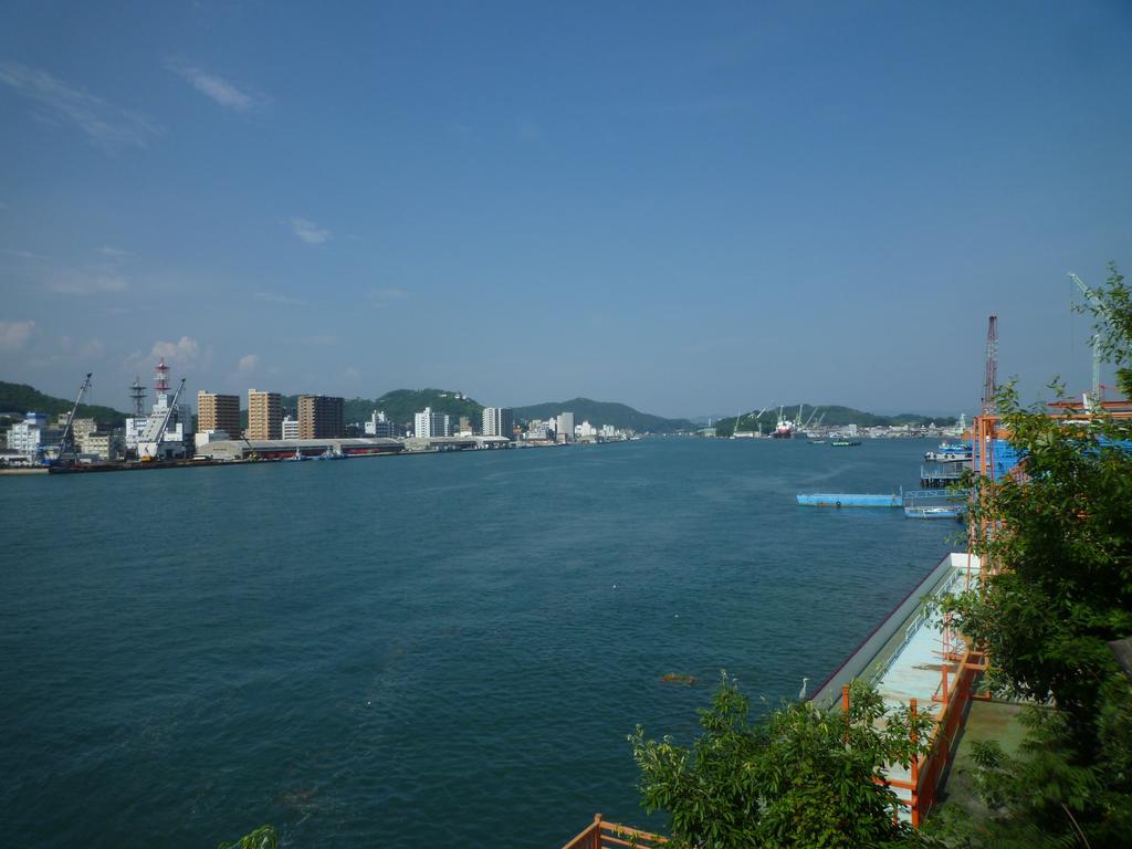Sea Side Hostel Light House Onomichi Exterior photo