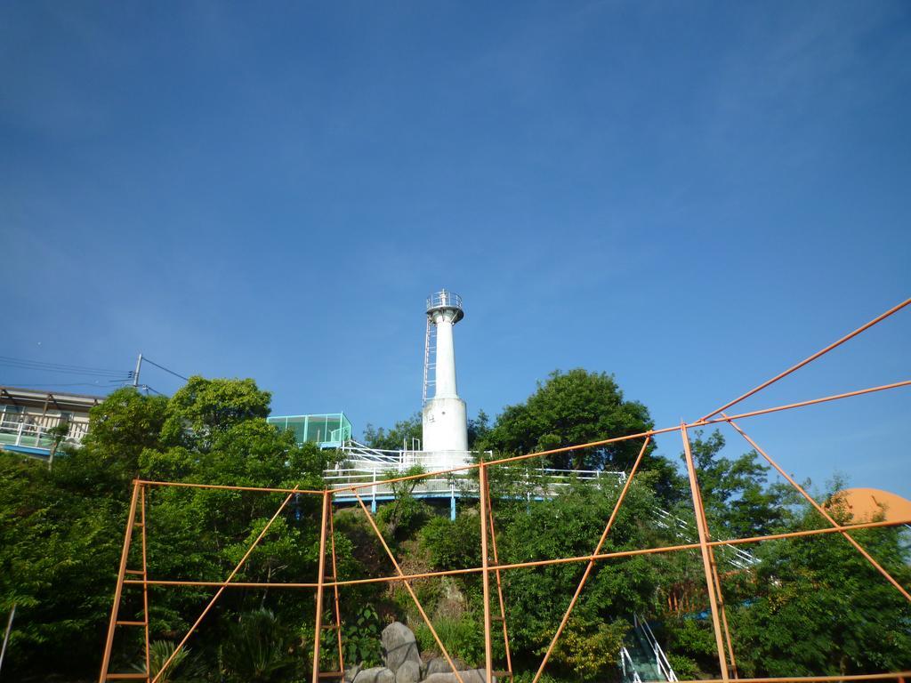 Sea Side Hostel Light House Onomichi Exterior photo