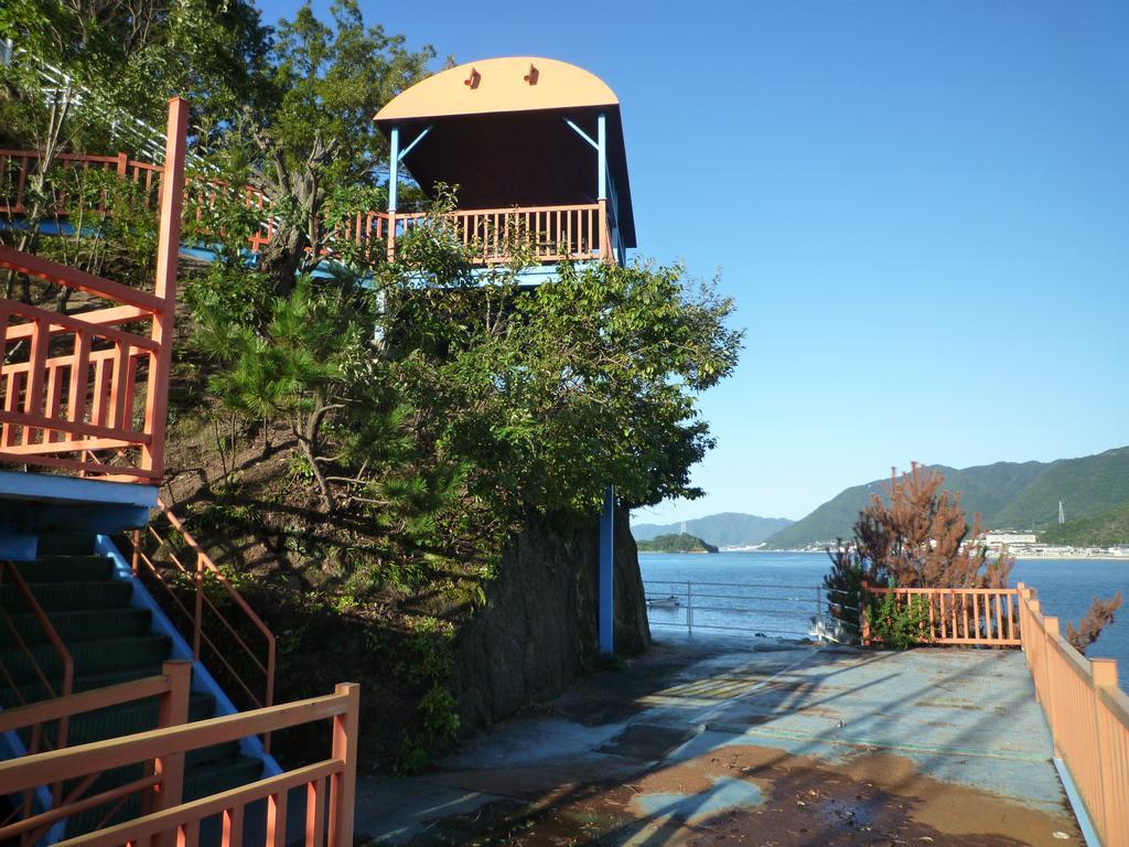Sea Side Hostel Light House Onomichi Exterior photo